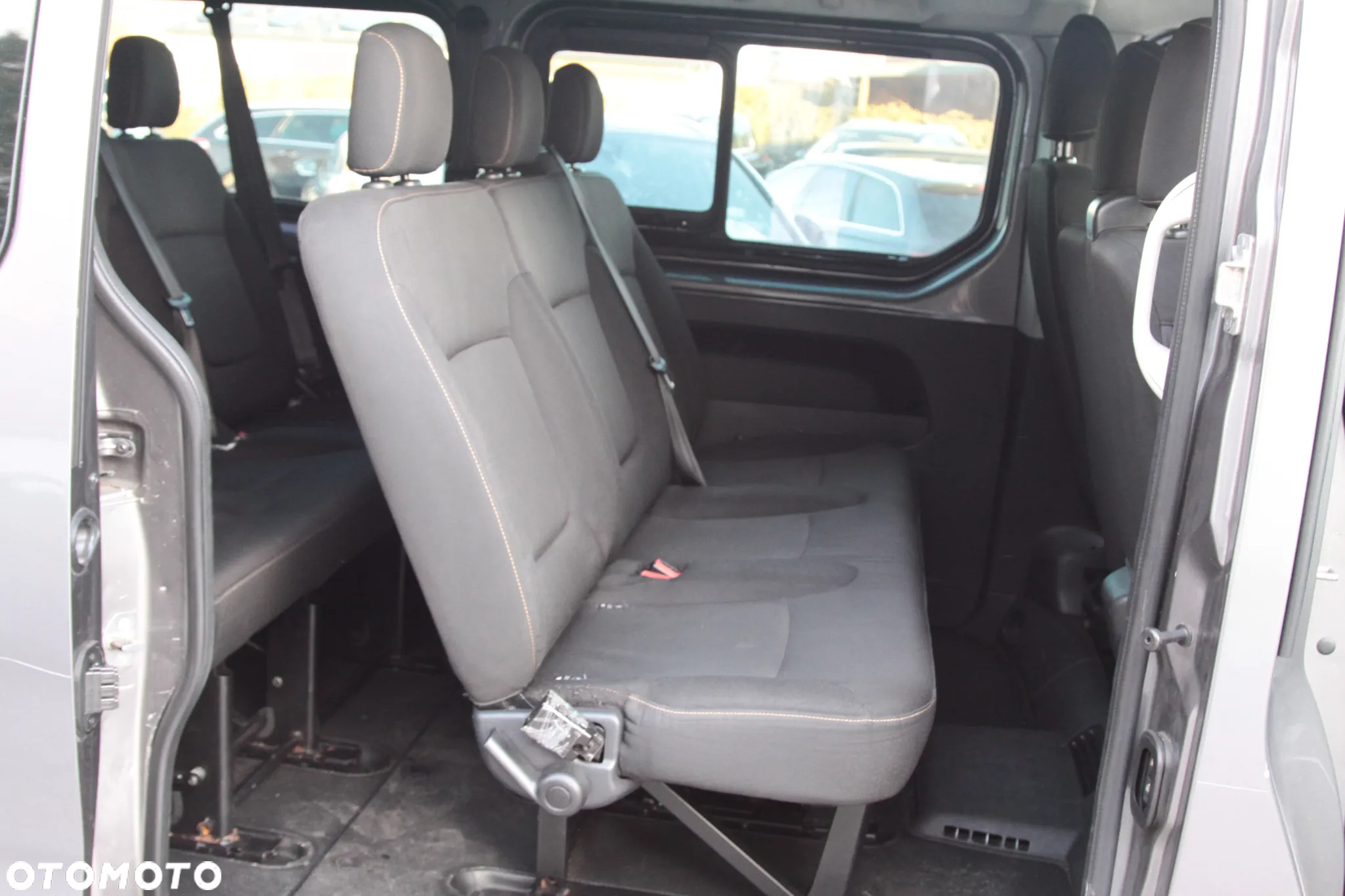 Renault Trafic L2H1 2,9t Pack Clim S&S - 15