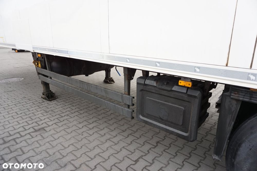 Schmitz Cargobull CHŁODNIA MULTITEMPERATURA * Carrier Vector 1950 * 2017 - 17