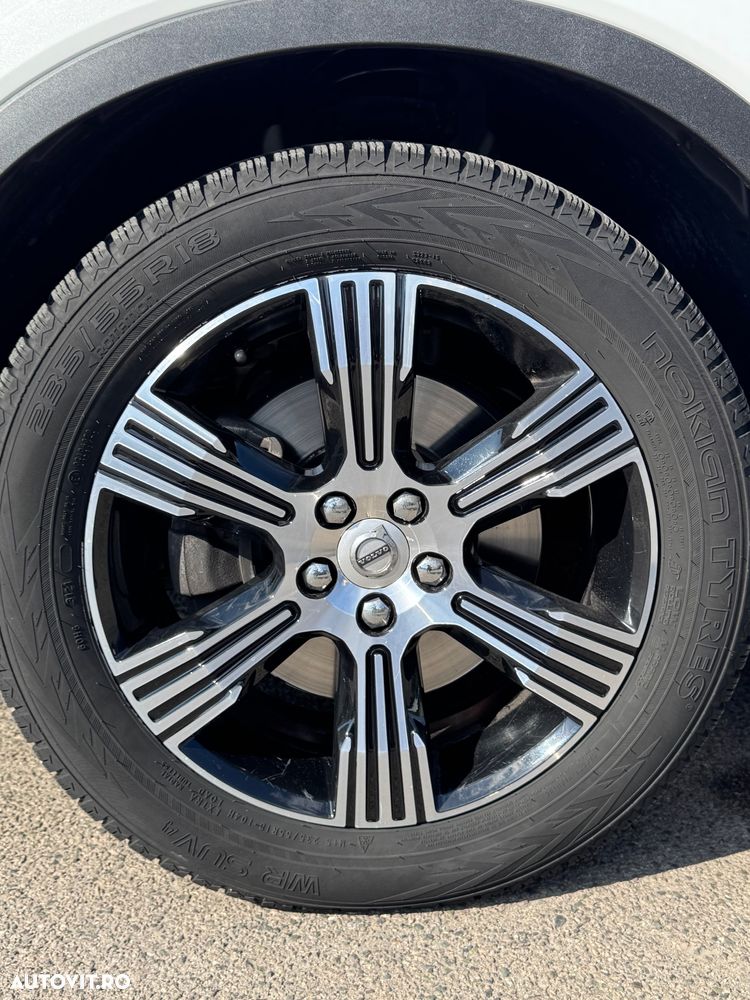 Volvo XC 40 D4 AWD Inscription - 3