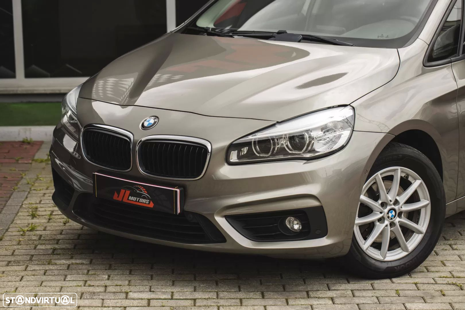 BMW 216 Gran Tourer d - 7