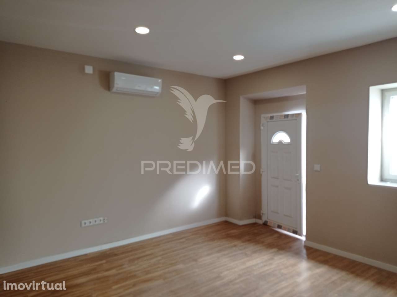 Prédio centro de Montargil - Grande imagem: 5/19