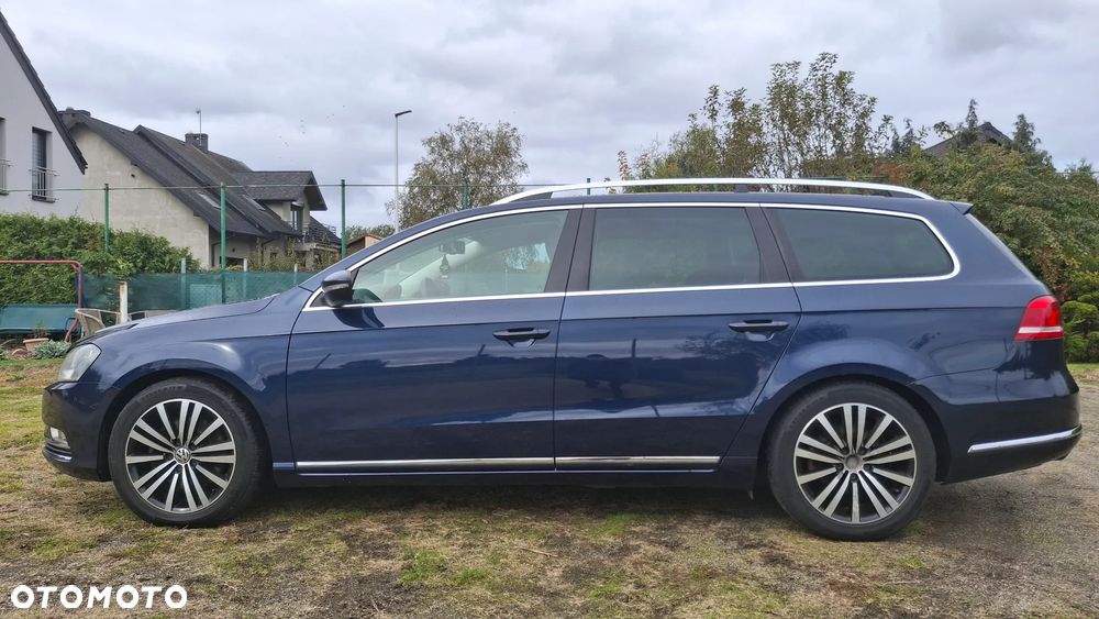 Volkswagen Passat 1.6 TDI Comfortline - 1