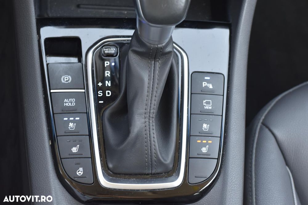 Hyundai IONIQ 141CP Exclusive - 18