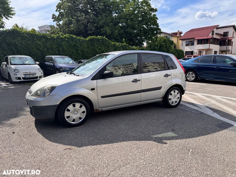 Ford Fiesta 1.4 TDCI Comfort - 5