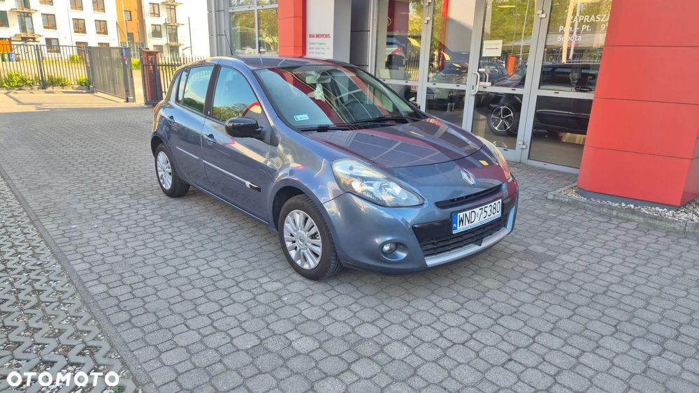 Renault Clio 1.2 16V TCE Dwudziestka - 11