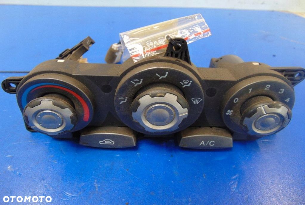 HYUNDAI COUPE 2000r 1.8 16V PANEL NAWIEWU - 1