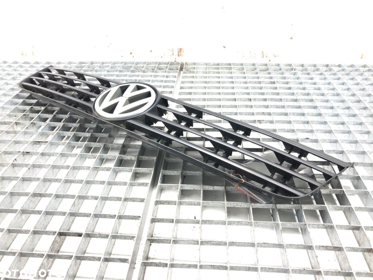 ATRAPA GRILL - 130.00 PLN - VW PASSAT B5 Variant (3B5) 1997 - 2001 1.9 TDI 66 kW [90 KM] olej - 2