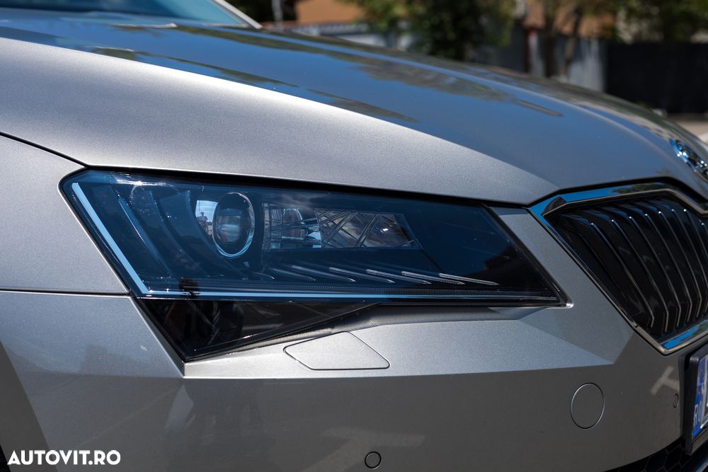 SKODA Superb 2019 — imagine 9