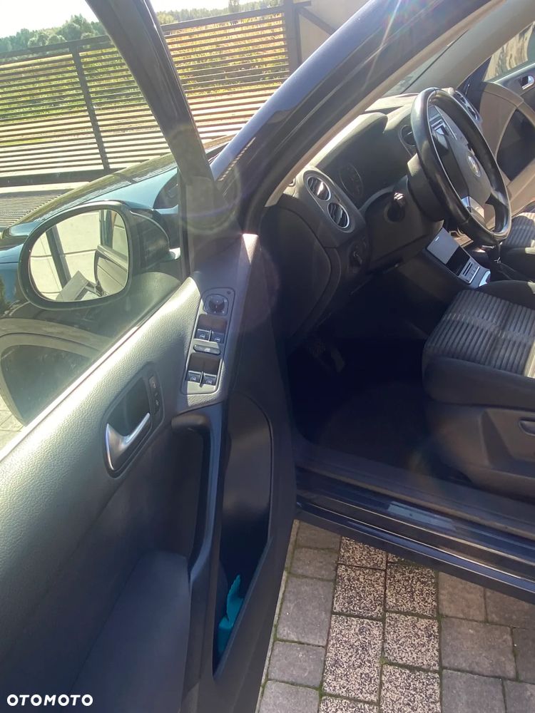 Volkswagen Tiguan - 13