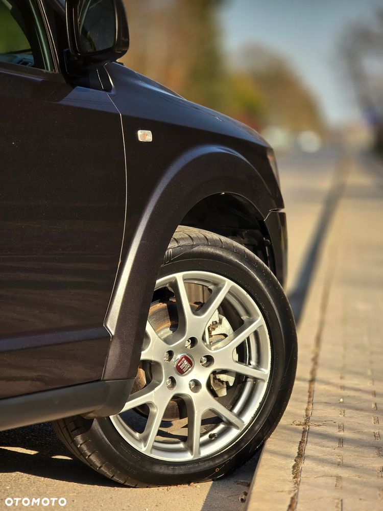 Fiat Freemont 2.0 Multijet Lounge AWD - 35