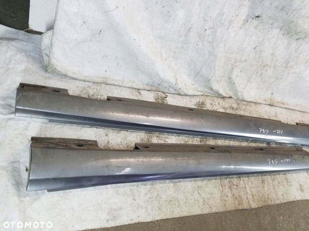 listwa progowa mercedes-benz a-klasa w176 kod 787 - 2