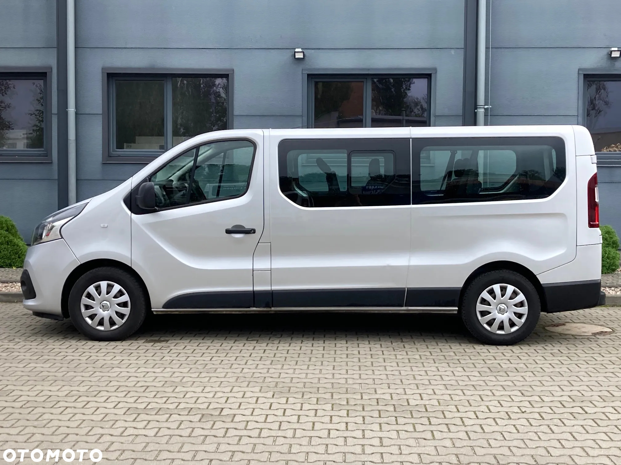 Renault Trafic Grand Passenger 2,9t Business - 8