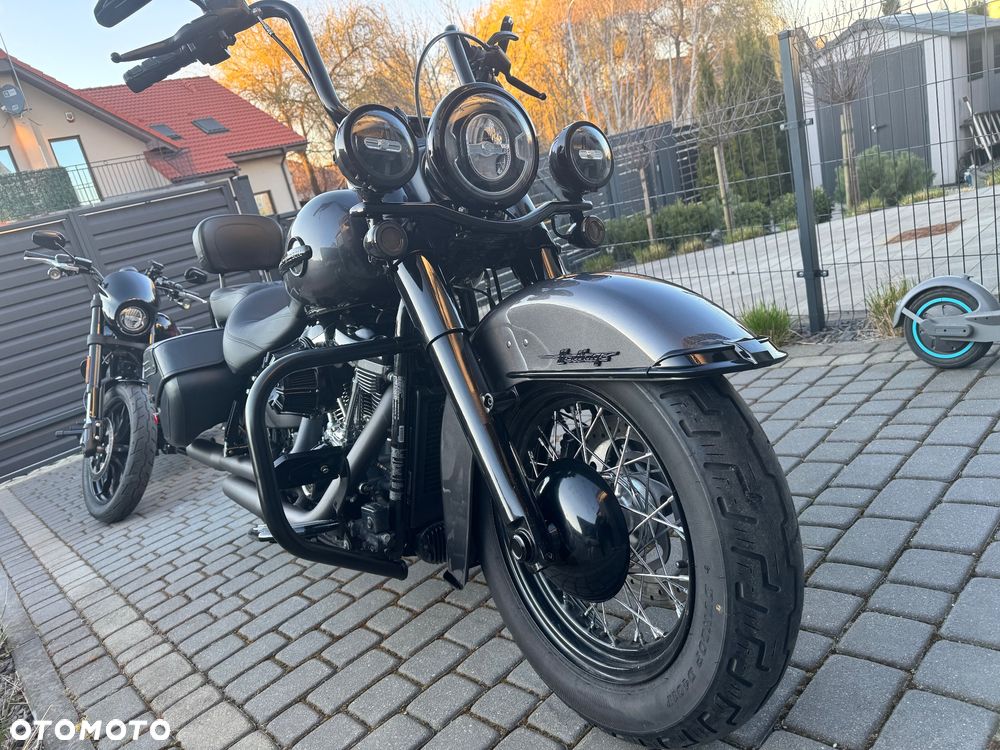 Harley-Davidson Softail Heritage Classic - 39