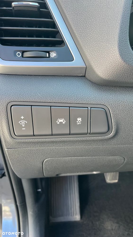 Hyundai Tucson 2.0 CRDI 2WD Style - 16