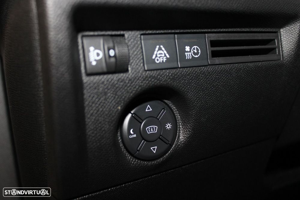 Citroën e-C4 50 kWh E-Series Collection - 11