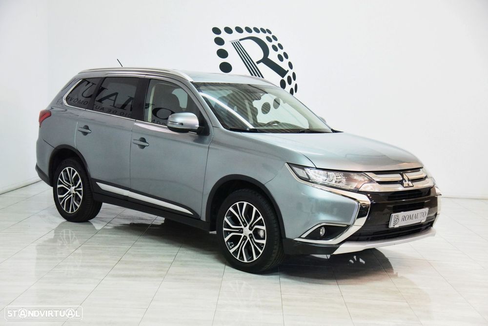 Mitsubishi Outlander 2.2 DI-D Intense - 5