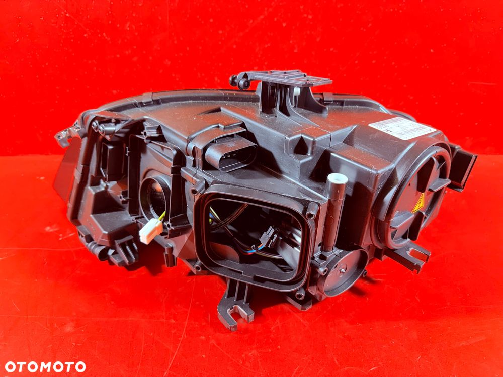 LAMPA PRAWA AUDI A4 B8 LED BI XENON 8K0941030 - 7