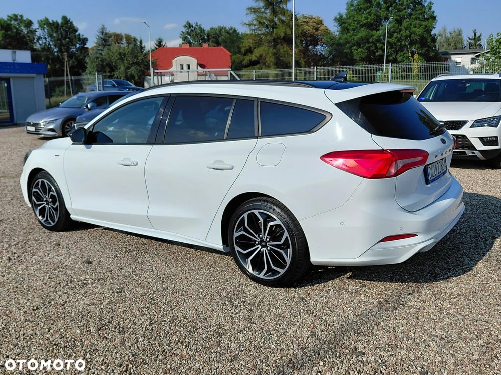 Ford Focus 1.5 EcoBoost ST-Line Business - 10