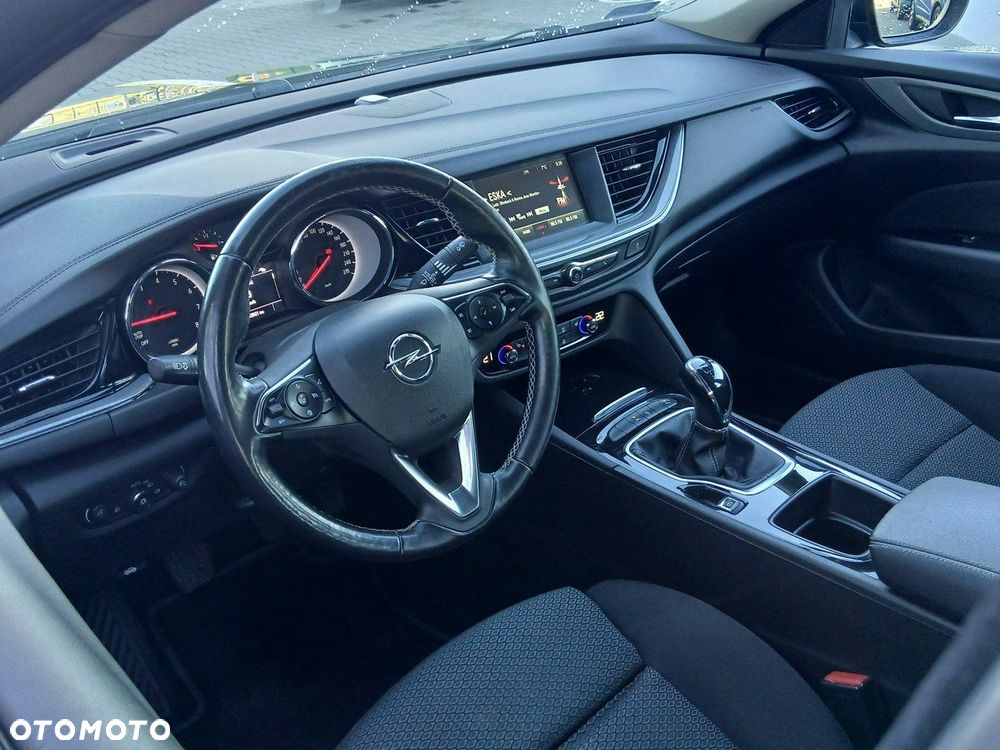 Opel Insignia - 9