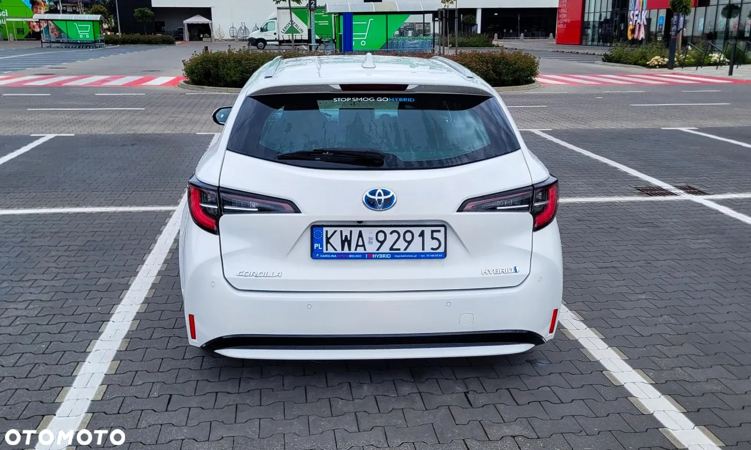 Toyota Corolla 1.8 Hybrid Comfort - 4