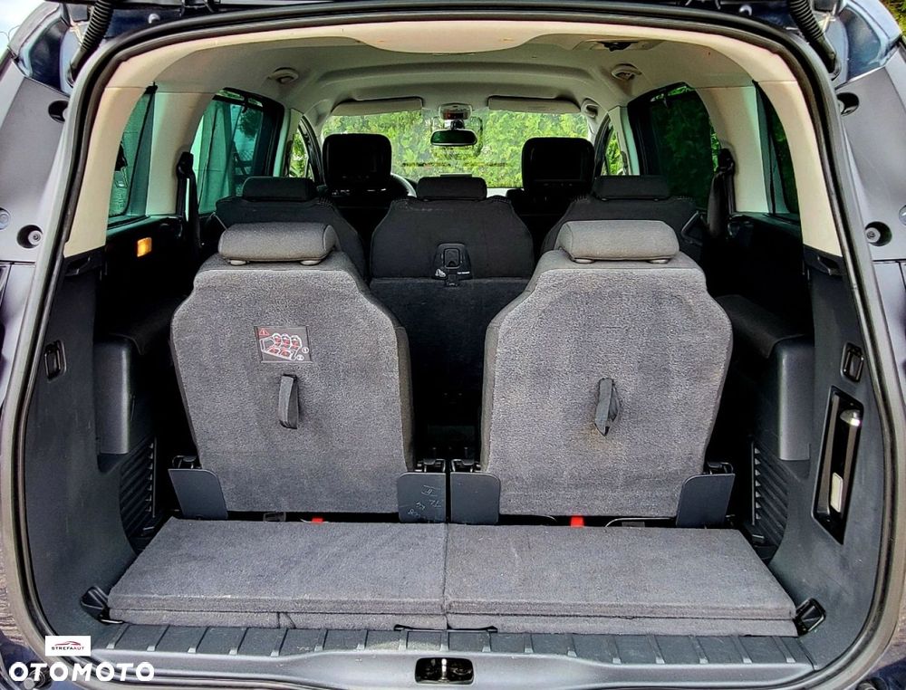 Peugeot 5008 - 14