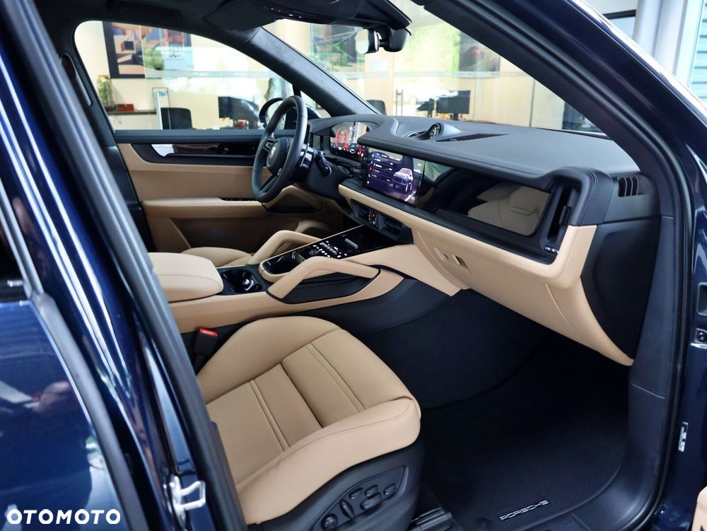 Porsche Cayenne - 11