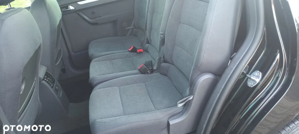 Volkswagen Touran 1.9 TDI - 14