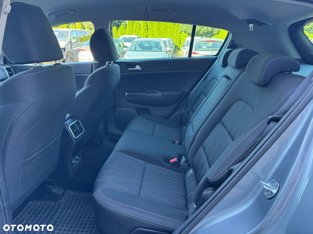 Kia Sportage 1.6 GDI L 2WD - 12