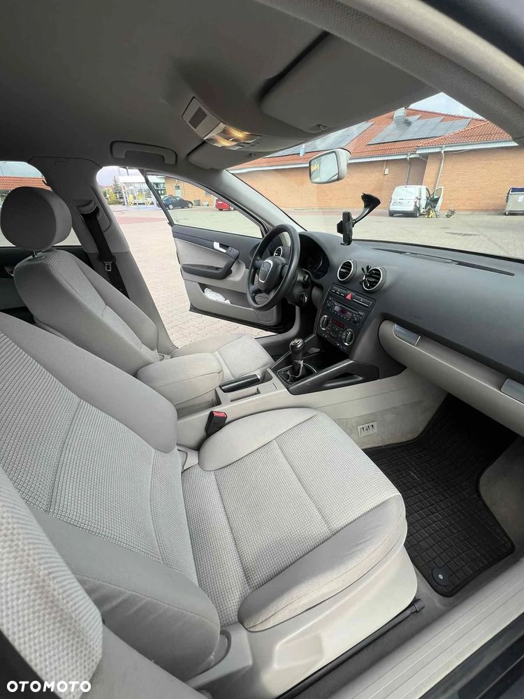 Audi A3 2.0 TDI Ambiente - 10