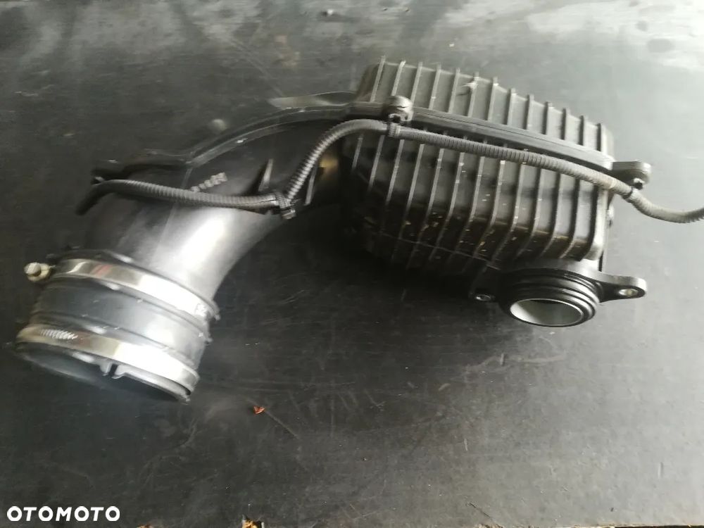 REZONATOR rura powietrza volvo xc40 xc60 1.5 t 2.0 t 31319692