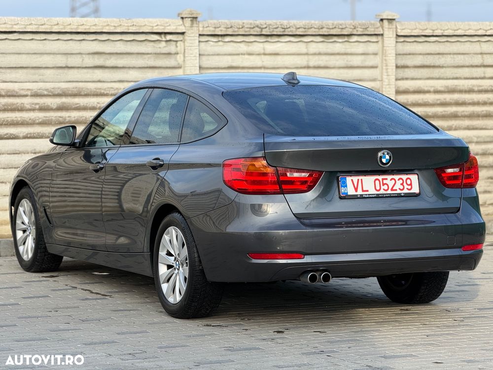 BMW Seria 3 325d Aut. Luxury Line - 6