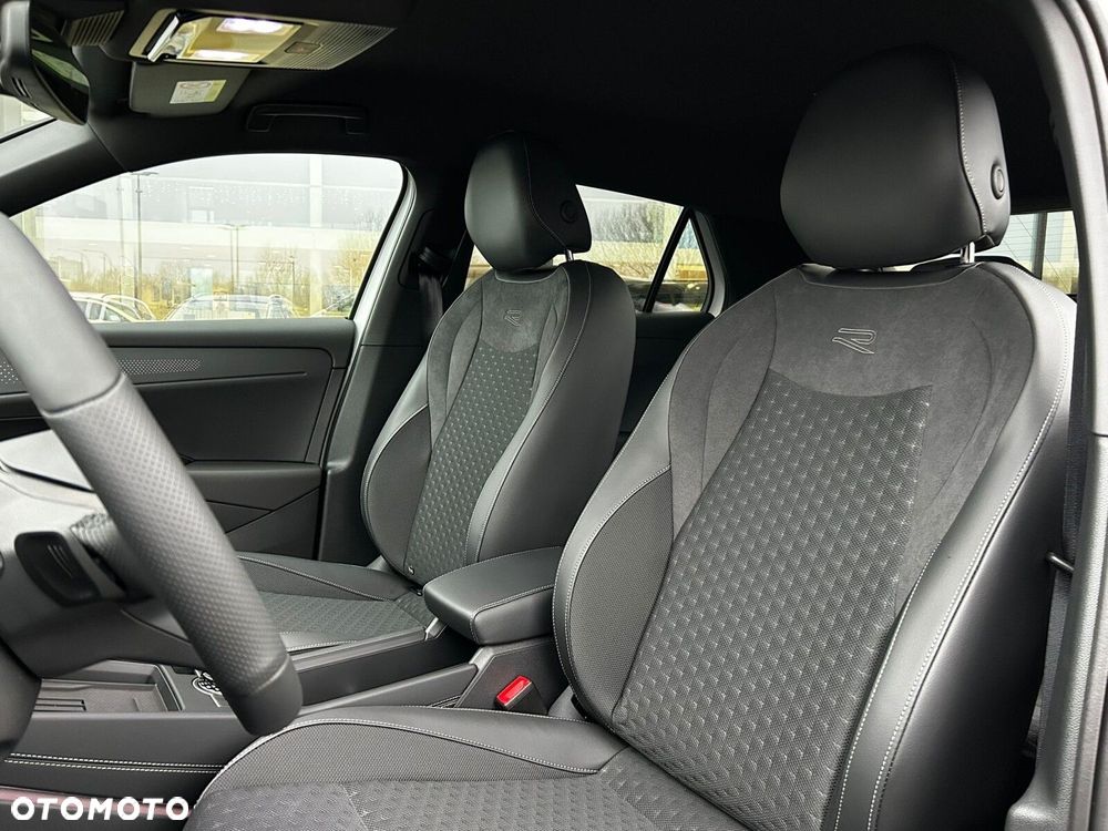 Volkswagen T-Roc - 6