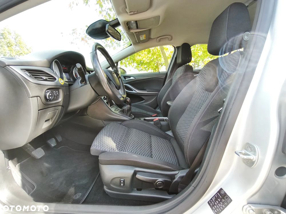 Opel Astra 1.6 CDTI DPF ecoFLEX TourerStart/Stop Edition - 18