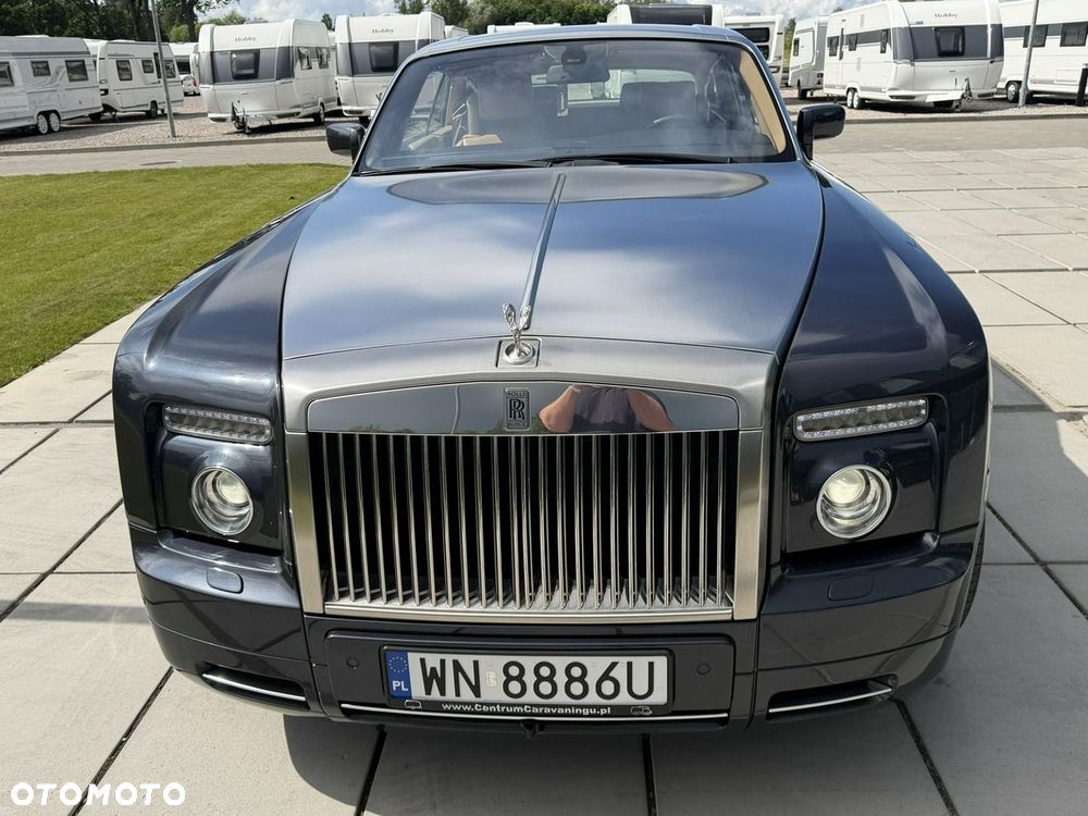 Rolls-Royce Phantom - 4