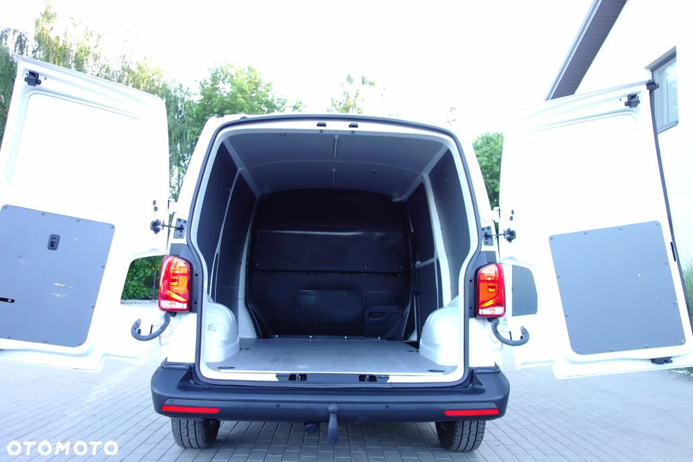 Volkswagen Transporter t6 Automat DSG 2.0 TDI 150 KM Klima Webasto - 11