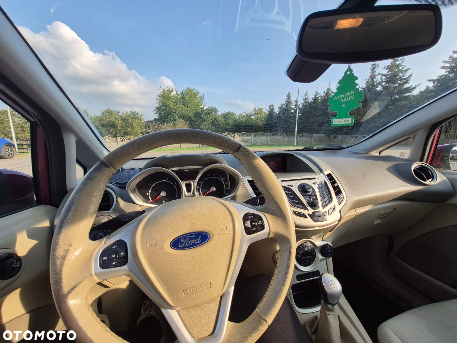 Ford Fiesta - 10