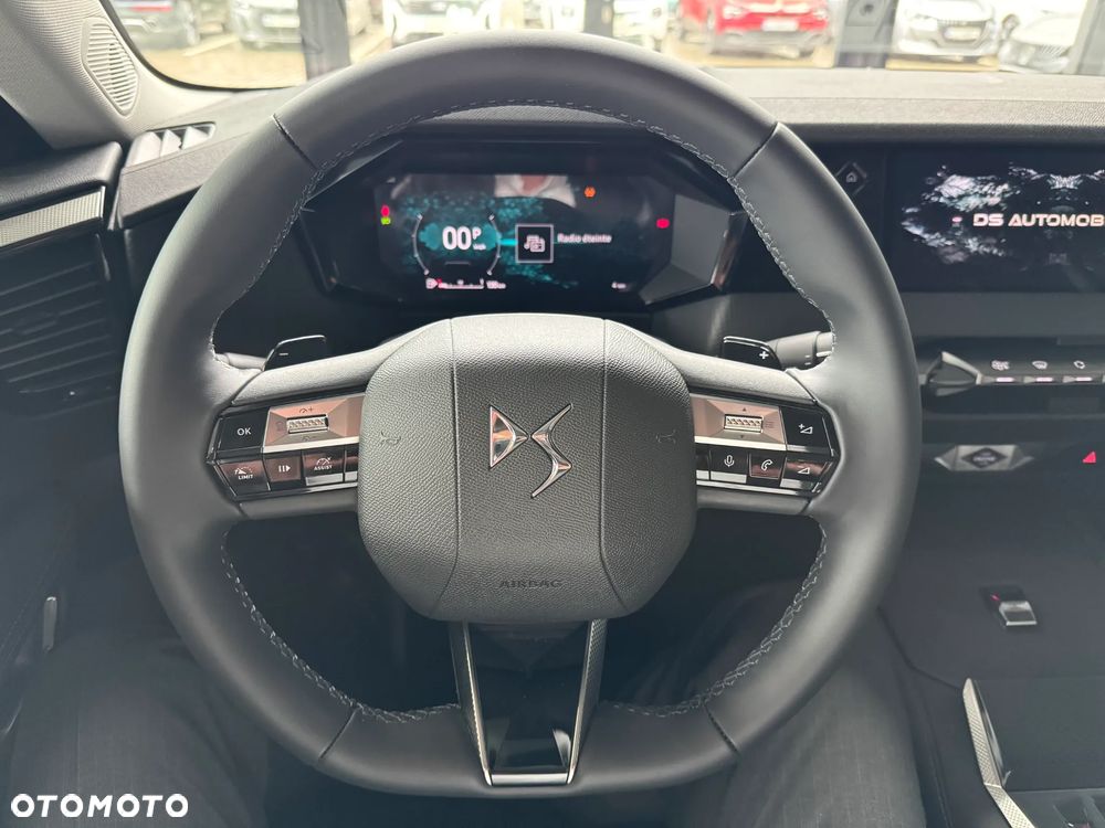 DS Automobiles N°4 1.2 mHEV Pallas eDCS6 - 21