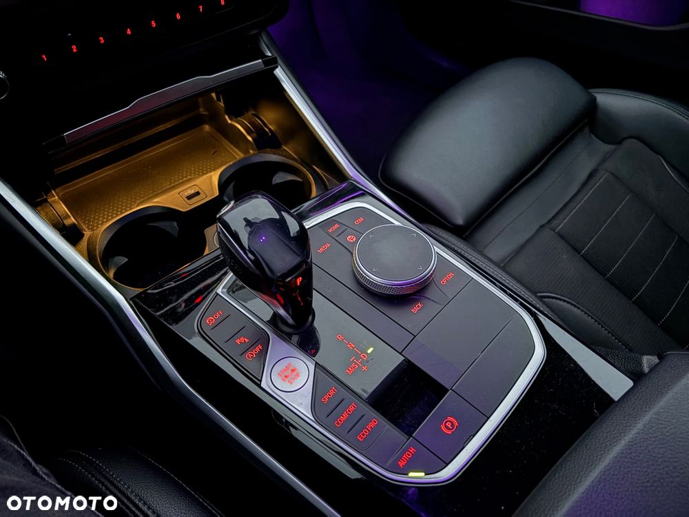 BMW Seria 3 - 28
