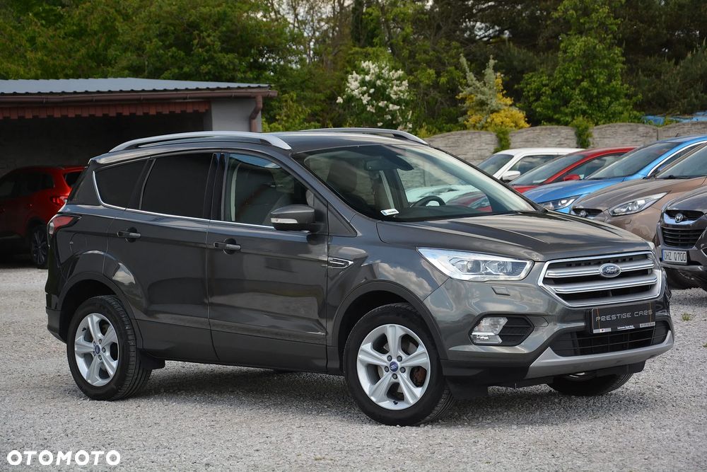 Ford Kuga - 2