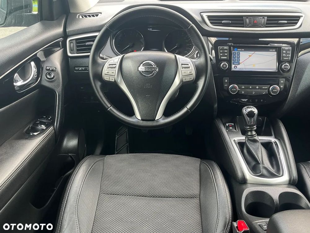 Nissan Qashqai 1.6 DIG-T Tekna+ - 19
