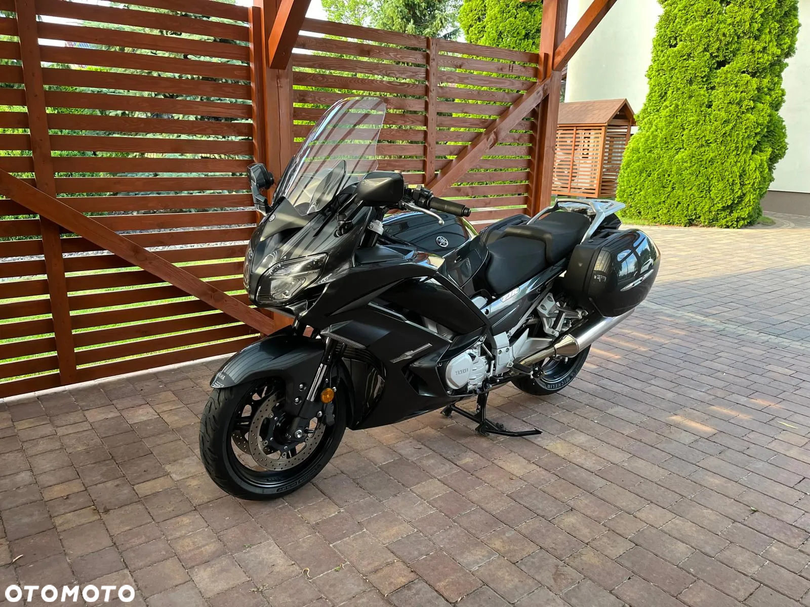 Yamaha FJR - 6