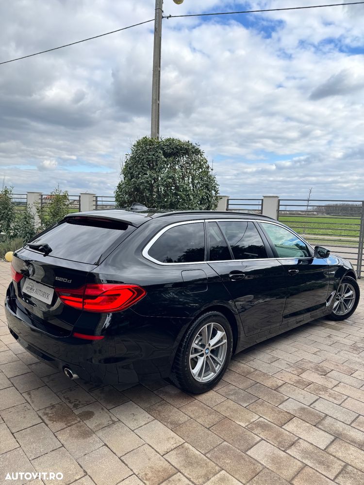 BMW Seria 5 520d AT - 6