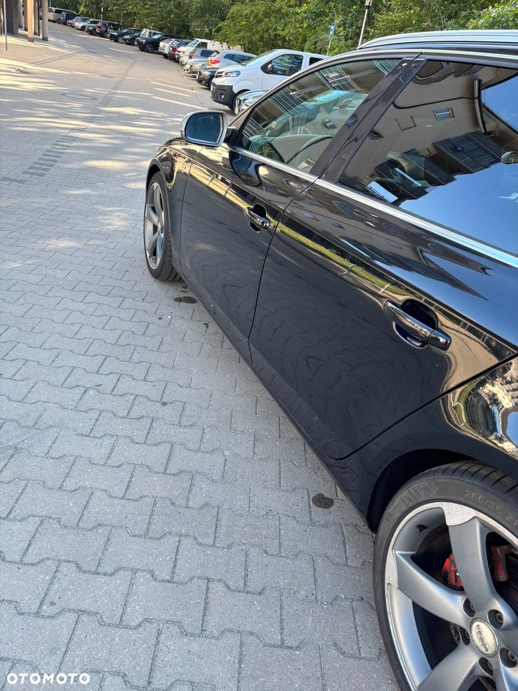 Audi A4 Avant 2.0 TDI DPF multitronic S line Sportpaket - 6