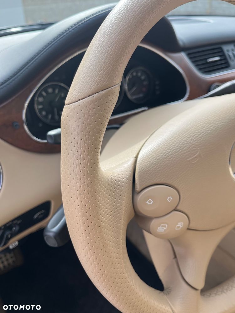 Mercedes-Benz CLS 63 AMG 7G-TRONIC - 36