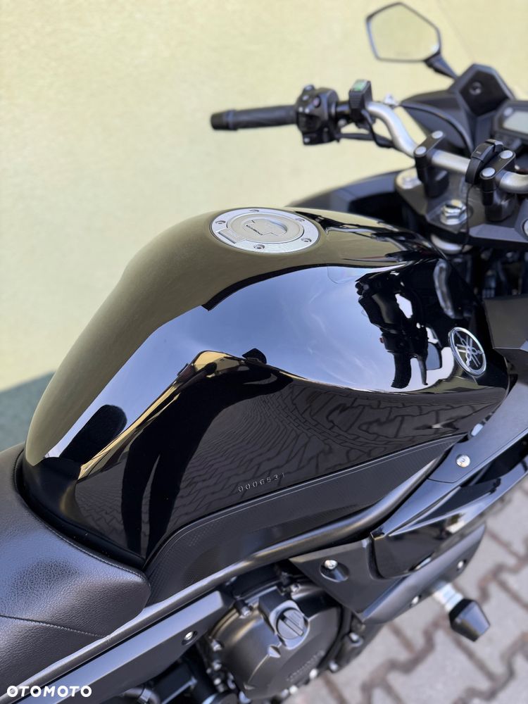 Yamaha XJ - 14