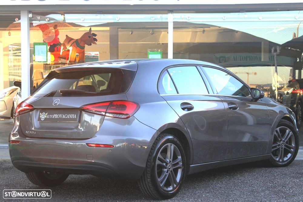 Mercedes-Benz A 180 d Style Plus Aut. - 33