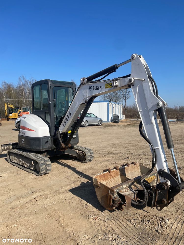 Bobcat E35 - 3