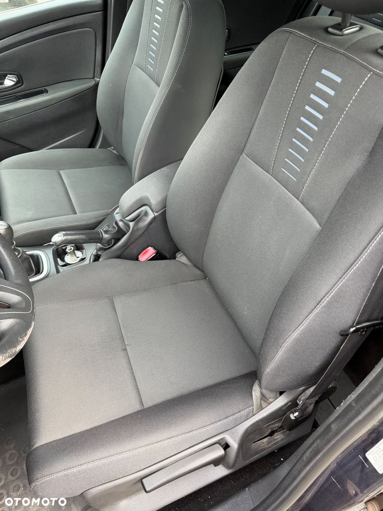 Renault Megane 1.6 16V Expression - 11