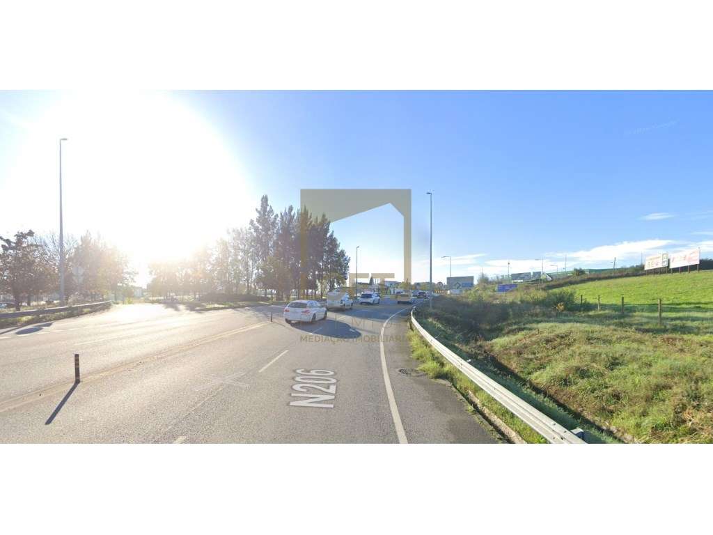 Armazém em Silvares - Grande imagem: 3/4