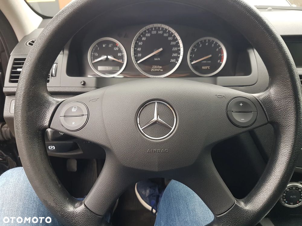 Mercedes-Benz Klasa C 200 Kompressor Avantgarde - 19